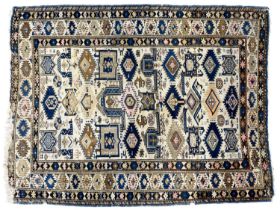 A rug, late 19th/early 20th c, 163 x 131cm