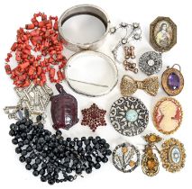 Miscellaneous costume jewellery, to include a Victorian silver bangle, another of later date and
