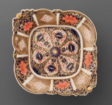 A Royal Crown Derby Imari pattern dish, 1917, on pierced feet, 29cm over handles, printed mark