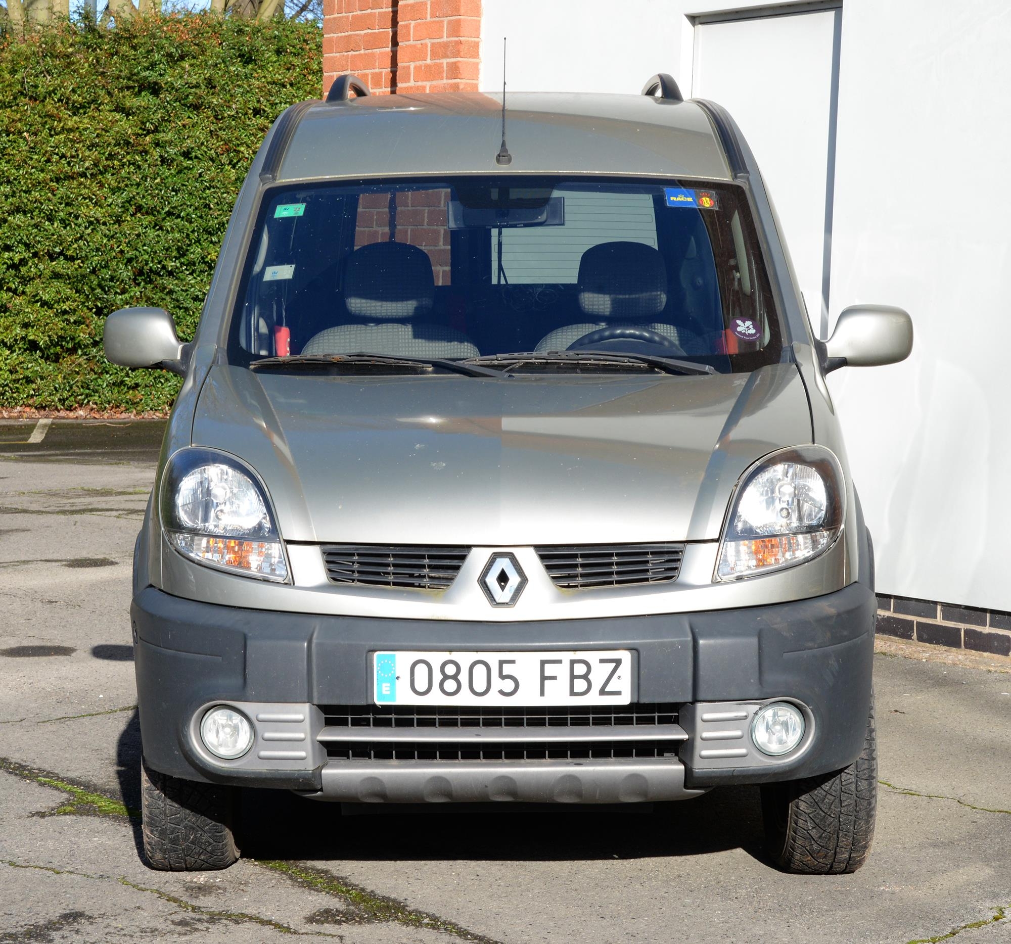 Motor car. Renault Kangoo DCI 4x4, manual diesel, 142367 miles, Spanish registration 0805FBZ - Image 3 of 29