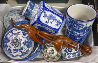 Miscellaneous ceramics, including a blue and white tea canister and cover, Booths Old Willow pattern