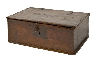 An English boarded oak box, early-mid 18th c, with iron lock, plate and hasp, 18cm h; 33 x 54cm