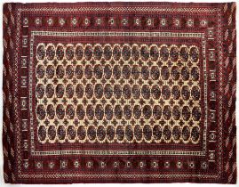 An Afghan Turkmen main carpet, early 20th c, 272 x 188cm