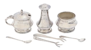 A George VI three-piece silver condiment set, glass liners, pepperette 70mm h, by J Gloster Ltd,