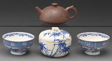 A Chinese Yixing stoneware teapot and cover, 80mm h, seal mark, a pair of Chinese blue and white