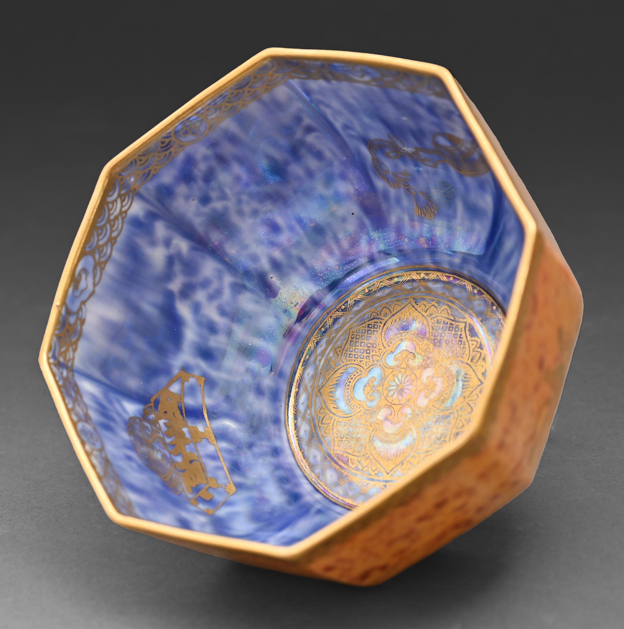 A Wedgwood Oriental Lustre Octagon Bowl, designed by Daisy Makeig Jones, c1920, 12.5cm diam, gilt - Image 2 of 2