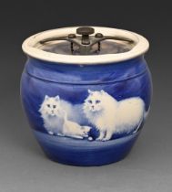 A Grimwades blue printed earthenware tobacco jar and cover, early 20th c, decorated with cats,