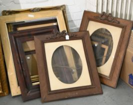 A 19th c walnut picture frame, 44 x 27cm, a pair of giltwood and composition frames, 61 x 51cm and