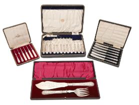 A set of six George V silver hafted pastry knives and forks, Sheffield 1921, cased, a cased set of