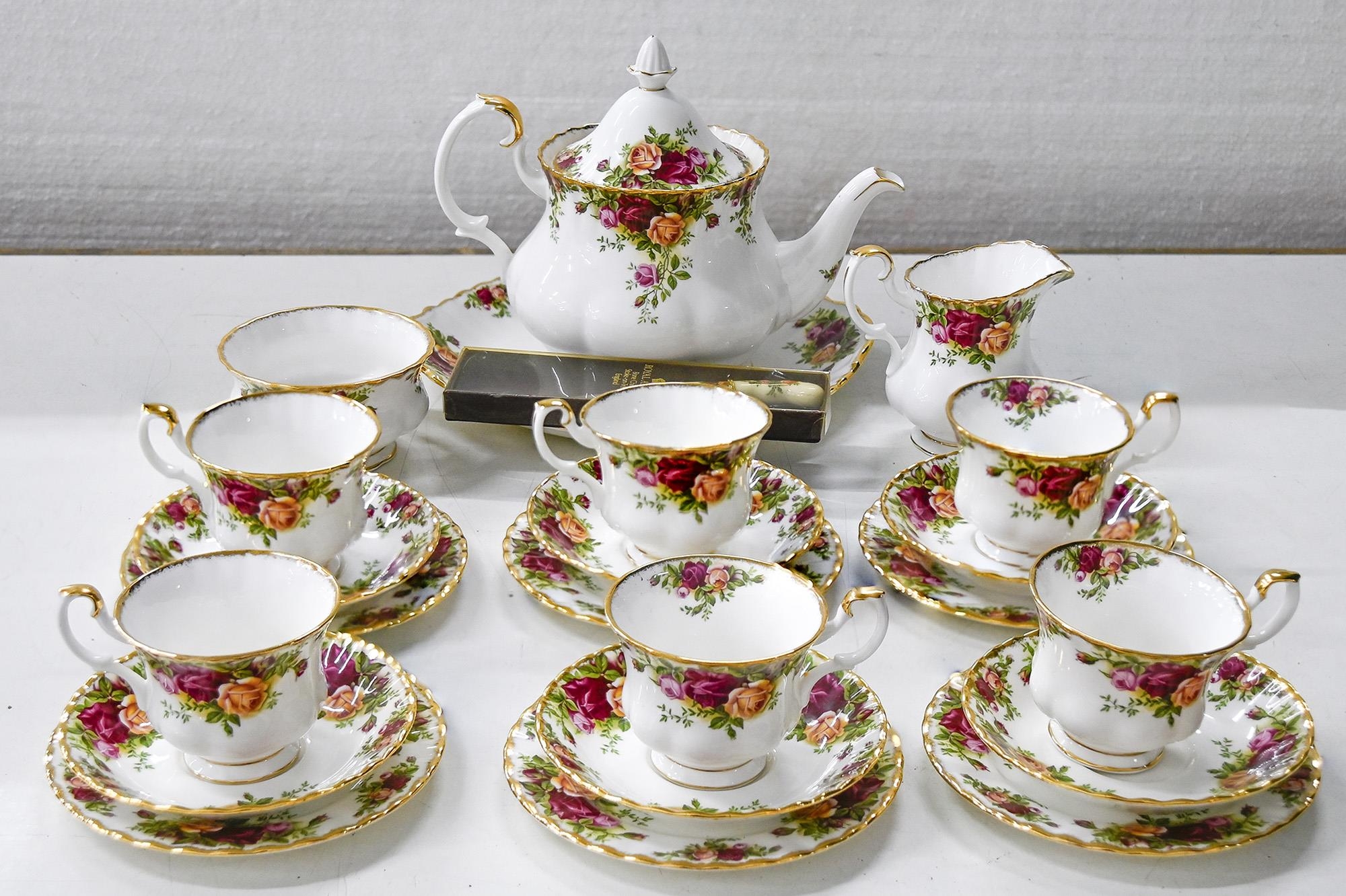 A Royal Albert Old Country Roses pattern tea service, printed mark Good condition and first quality.