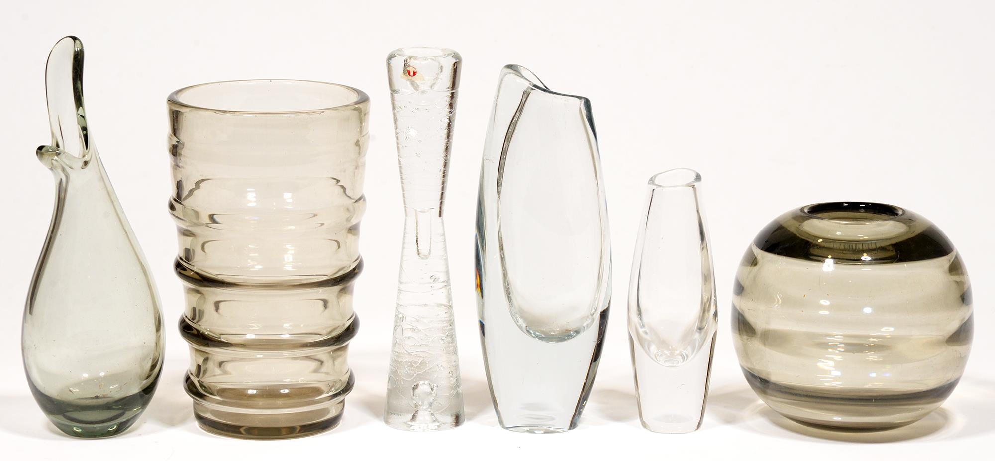 Six pieces of mid-century glass, including a candlestick