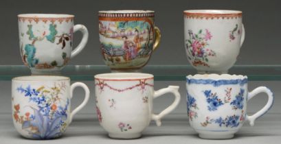 Five Chinese export porcelain coffee cups, 18th c, including a blue and white and famille rose