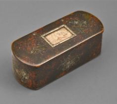 An English 'tortoiseshell' painted papier mache snuff box, early 19th c, with rounded ends, the