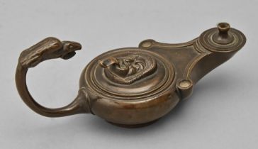 A French bronze oil lamp,  after the antique, late 19th c, rich even brown patina, 15cm l Undamaged