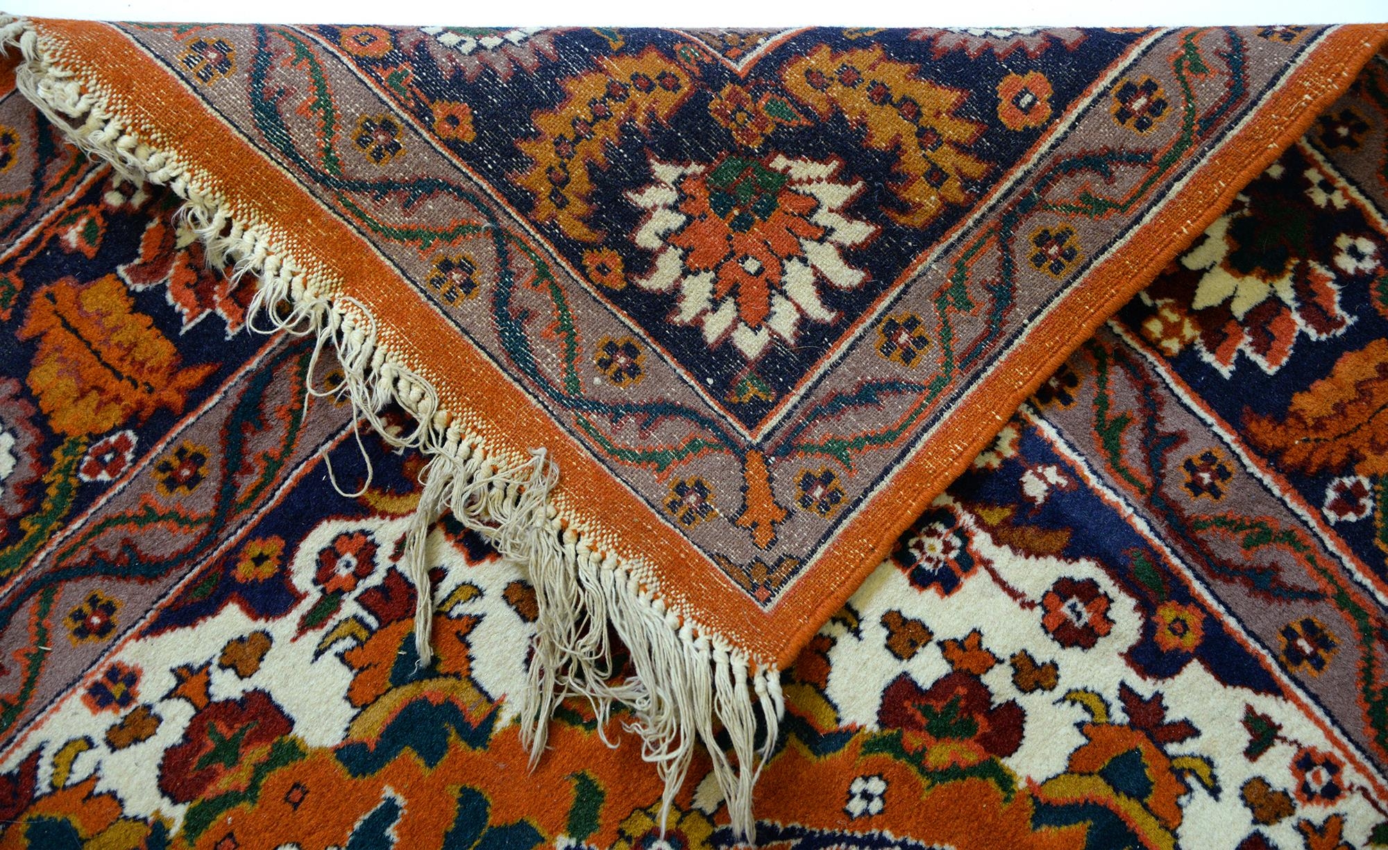 An Indian rug, 126 x 199cm - Image 7 of 7