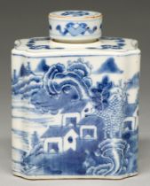 A Chinese blue and white tea caddy and a cover, late 18th c, painted with landscapes, 13 cm h