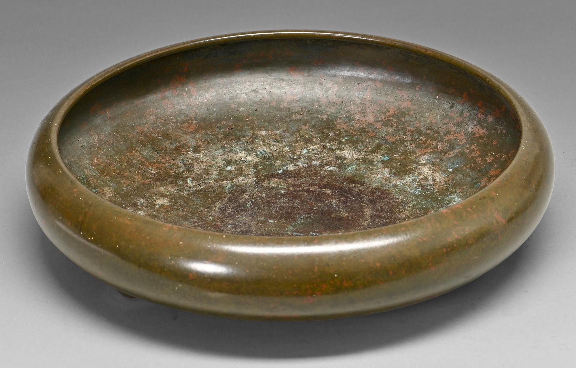 A Japanese bronze flower arrangement  bowl, Meiji period, of shallow rounded form with inverted - Image 2 of 2