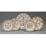 Two Chinese Imari dishes and three plates, en suite with the preceding lot, 18th c, largest dish