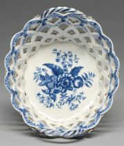 A Worcester blue and white pierced basket, c1775, transfer printed with the Pinecone pattern, 22.5cm