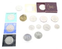 Assorted modern and commemorative coins.