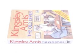 Kingsley Amis - The Old Devils. Hutchinson, 1986.