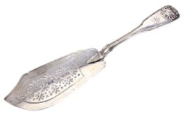 A William IV silver fiddle, thread and shell pattern fish slice.