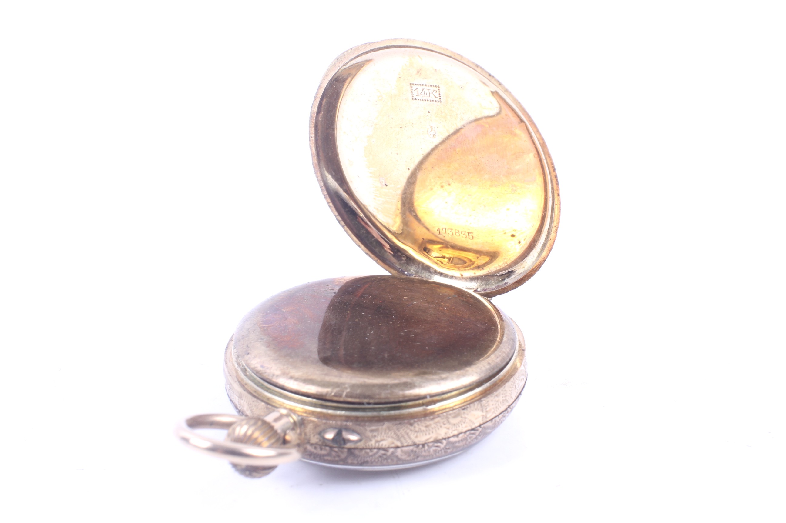 An early 20th century gold open face keyless fob watch. - Image 3 of 4