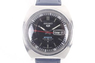 Vintage Seiko 5 gents wristwatches Seiko 5 Sports,