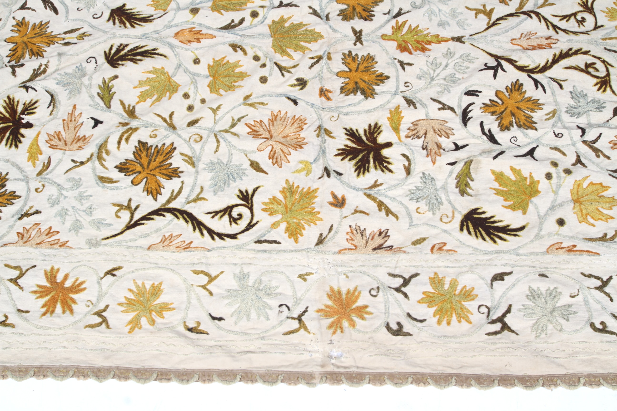 A early 20th century single bed hand embroidered (crewel work) bedspread. - Image 2 of 2