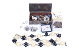 A collection of costume jewellery.