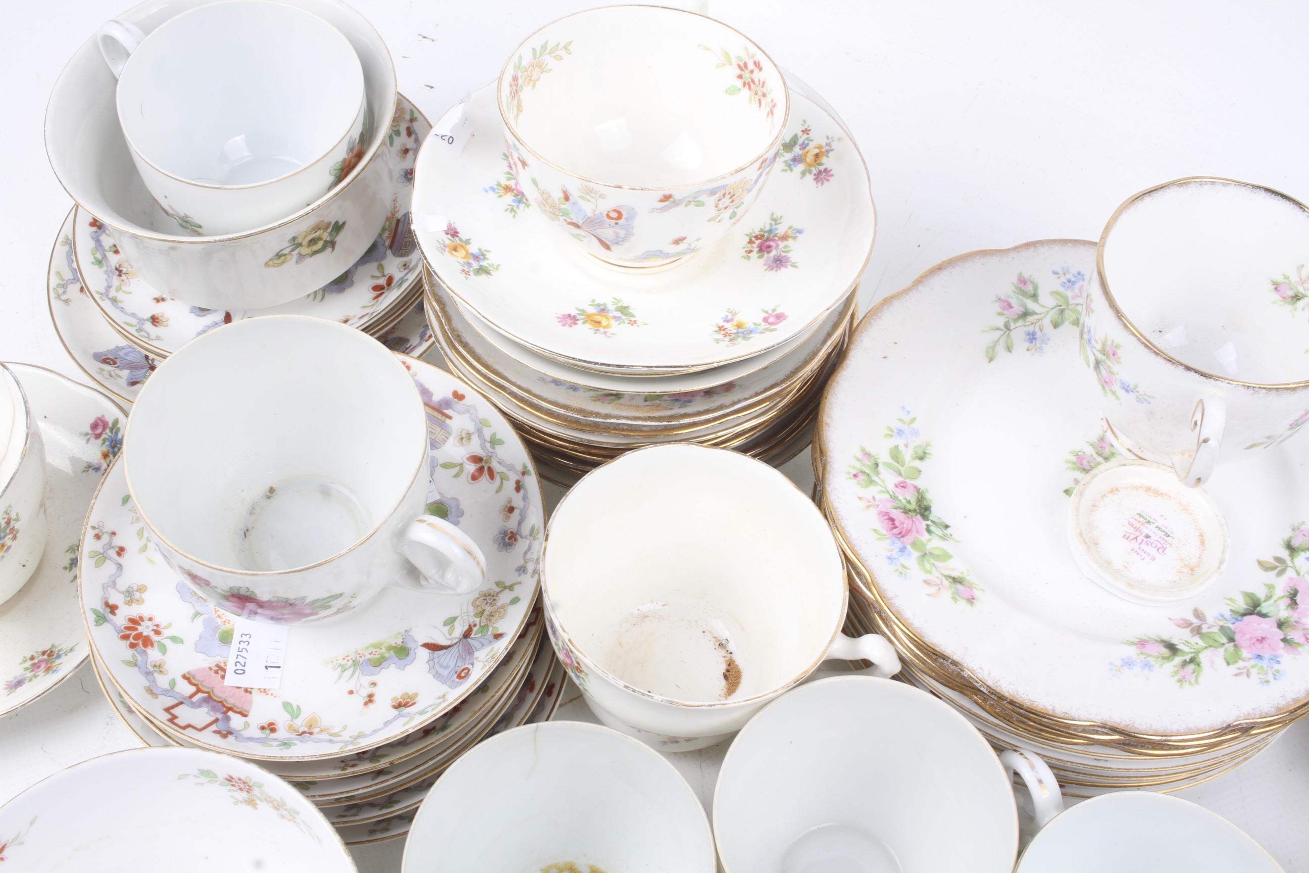 An assortment of teacups, saucers and plates. - Image 2 of 4