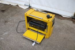 A Perform planer thicknesser (in working order). Model No. CC10T. Yr. 2004. 240v.