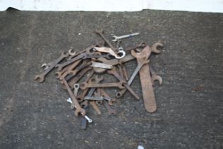 A collection of vintage spanners. With a good range of names and sizes etc. qty 40 approx.