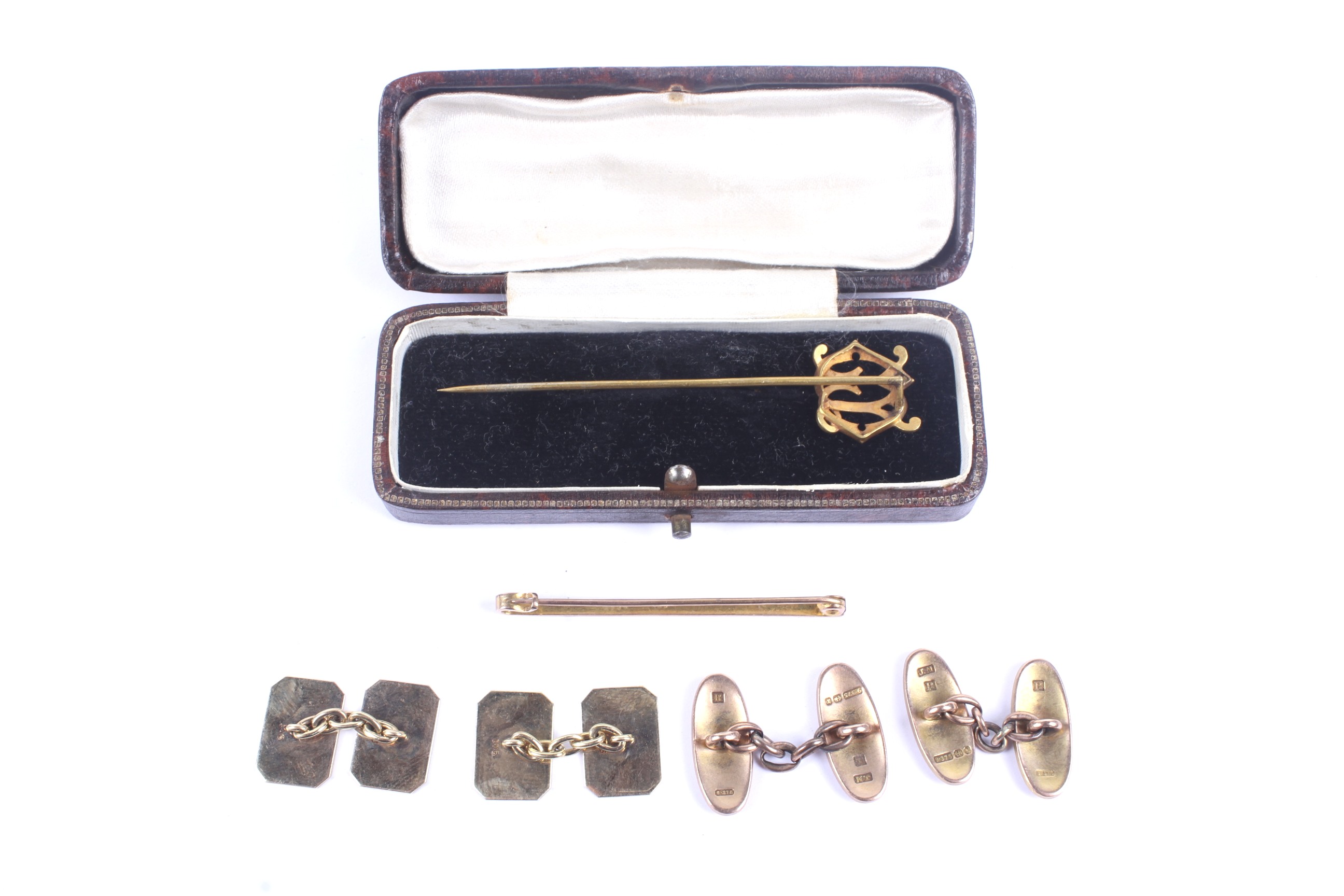 A small collection of gold jewellery including two pairs of cufflinks. - Bild 2 aus 2