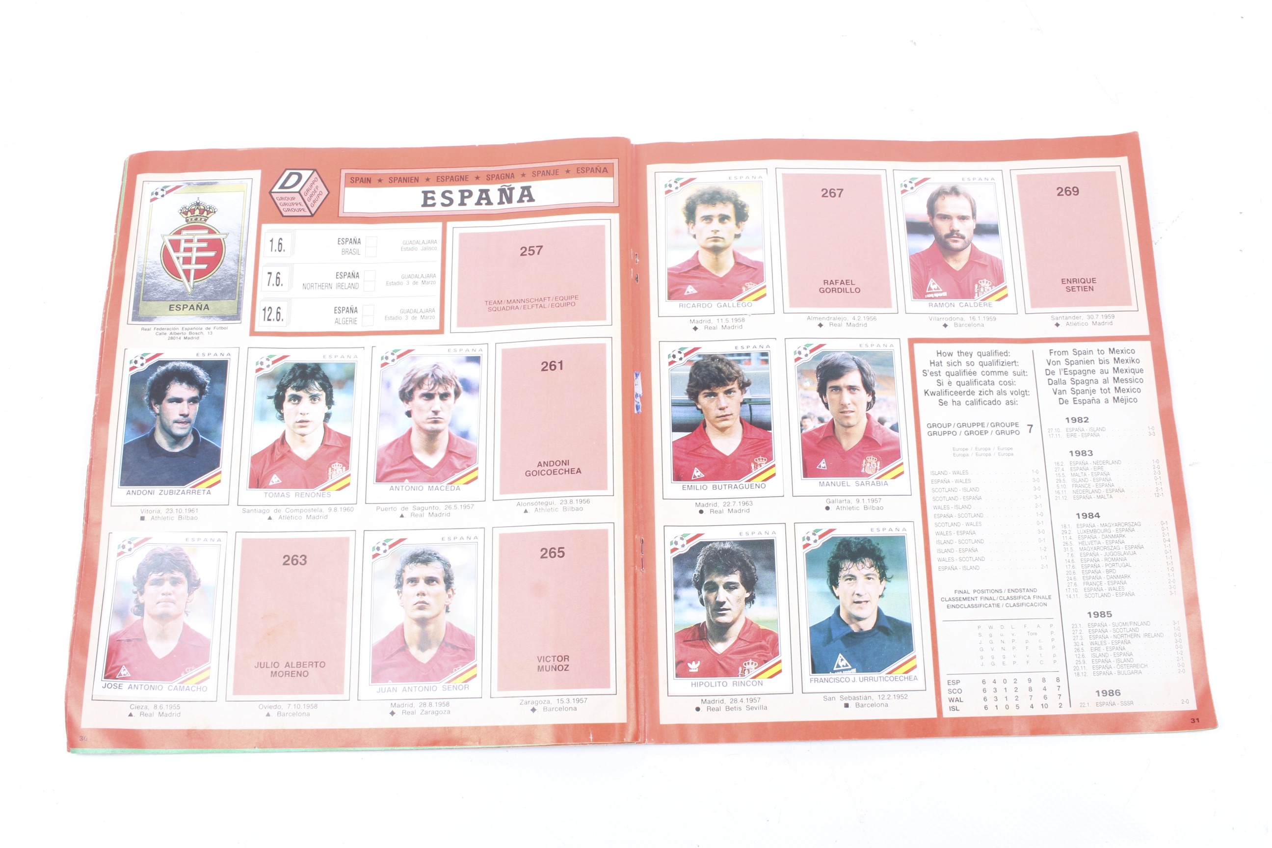 A Panini Mexico 1986 world cup sticker album. - Bild 3 aus 4