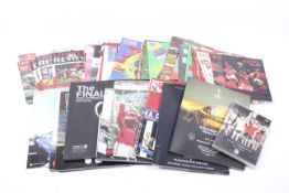 An assortment of Manchester United related collectables.