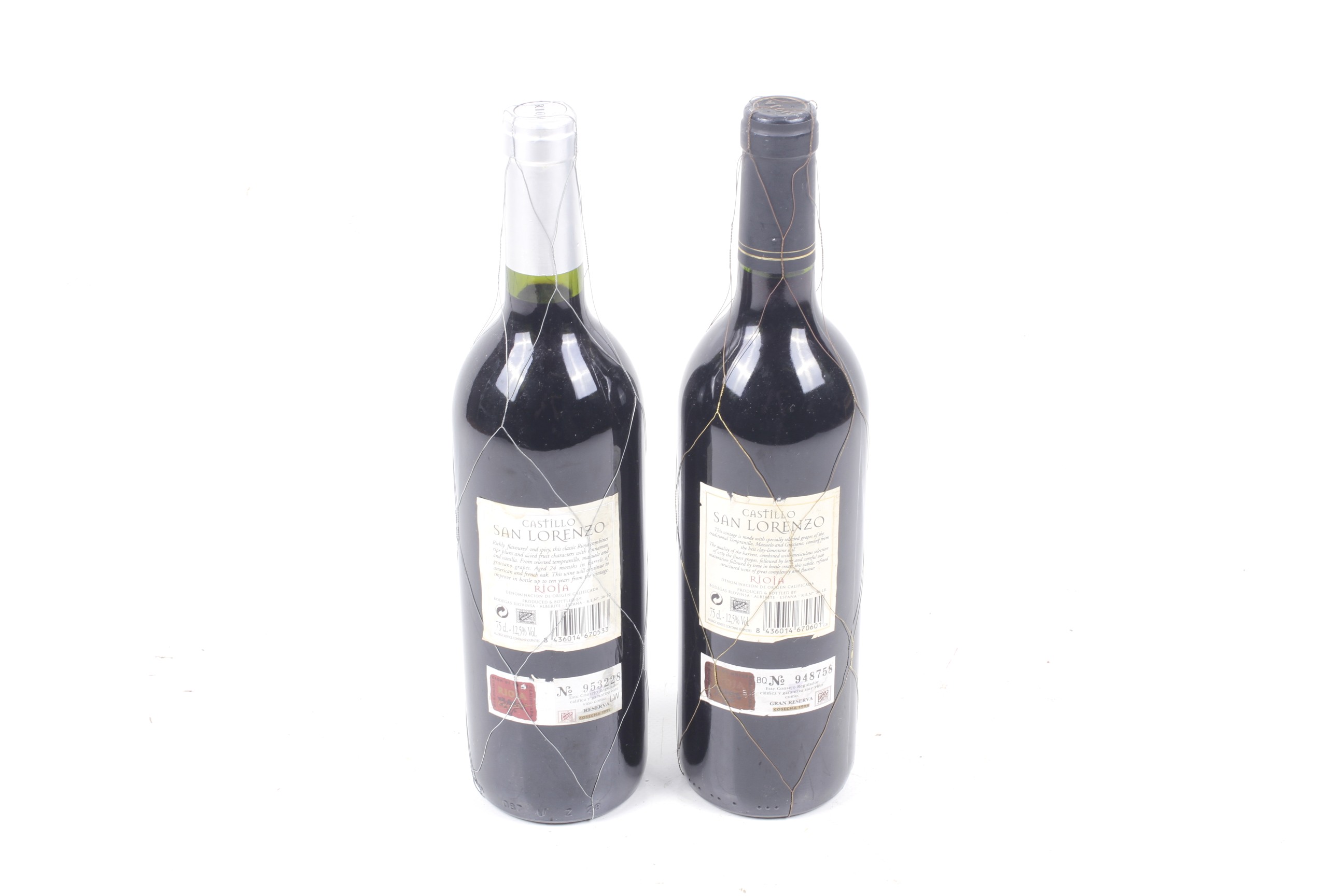 Two bottles of Castillo San Lorenzo. 1994 and 1999 75cl, 12.5% vol. - Image 2 of 2