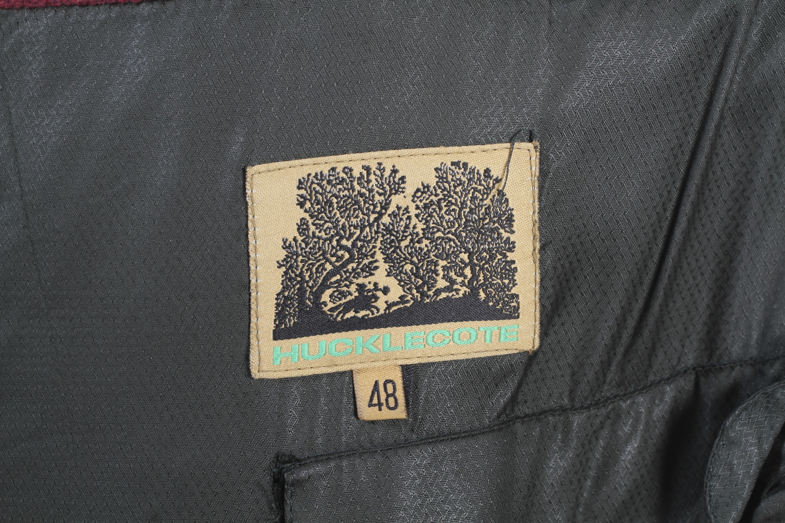 A Hucklecote Dartmore gentleman's shooting jacket. - Image 3 of 6