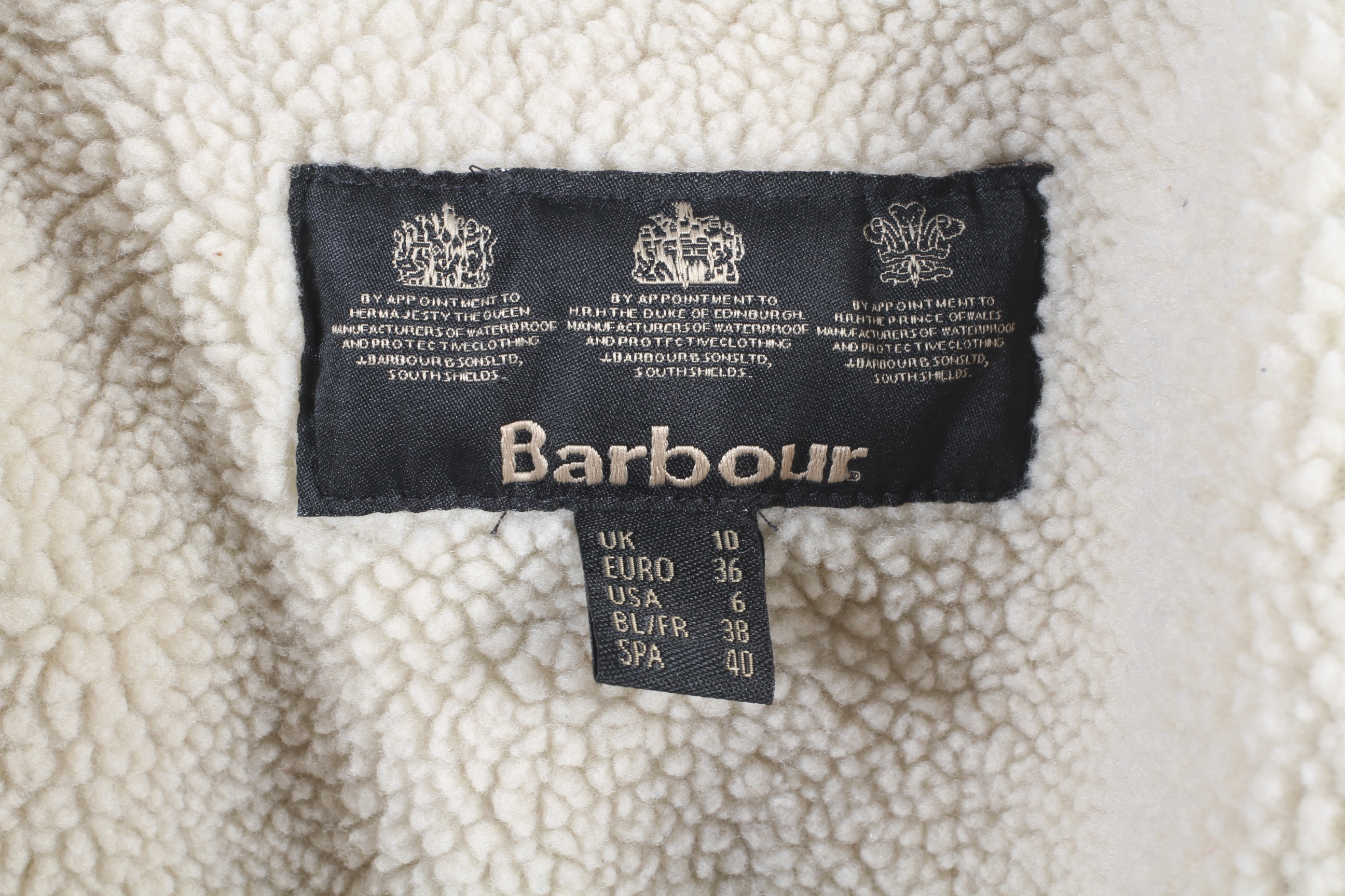 A Barbour ladies wax jacket. With white fleece lining and a hood, size 10. - Image 3 of 3