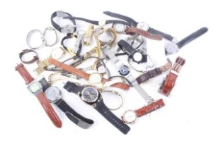 A collection of approx 35 lady's and gentlemen's wrist and bracelet watches.