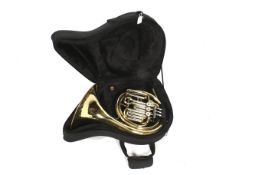 Anborg Como - 7 marching French horn. In a Gear4music fitted case.