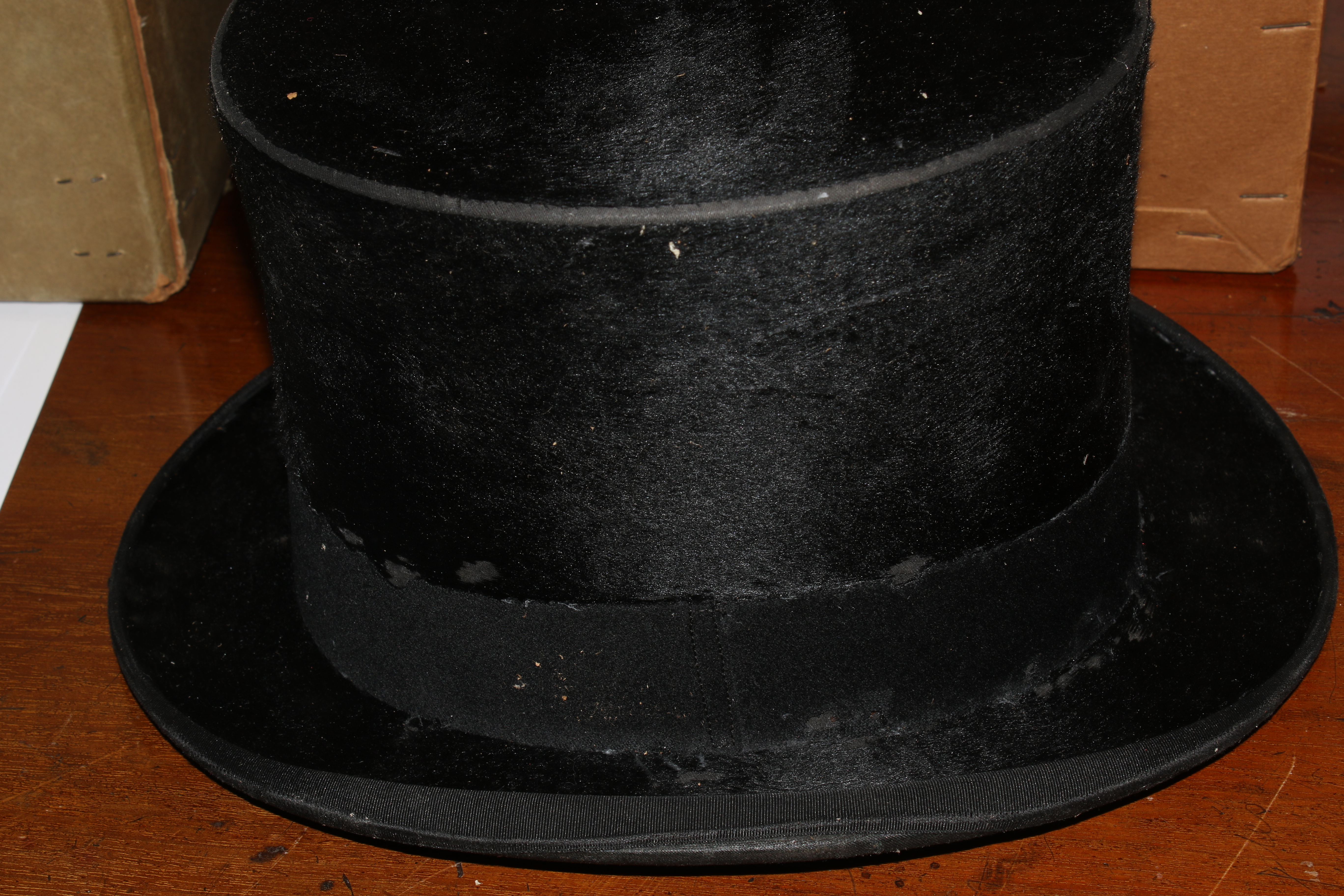 Three Austin Reed vintage top hats. - Image 9 of 13