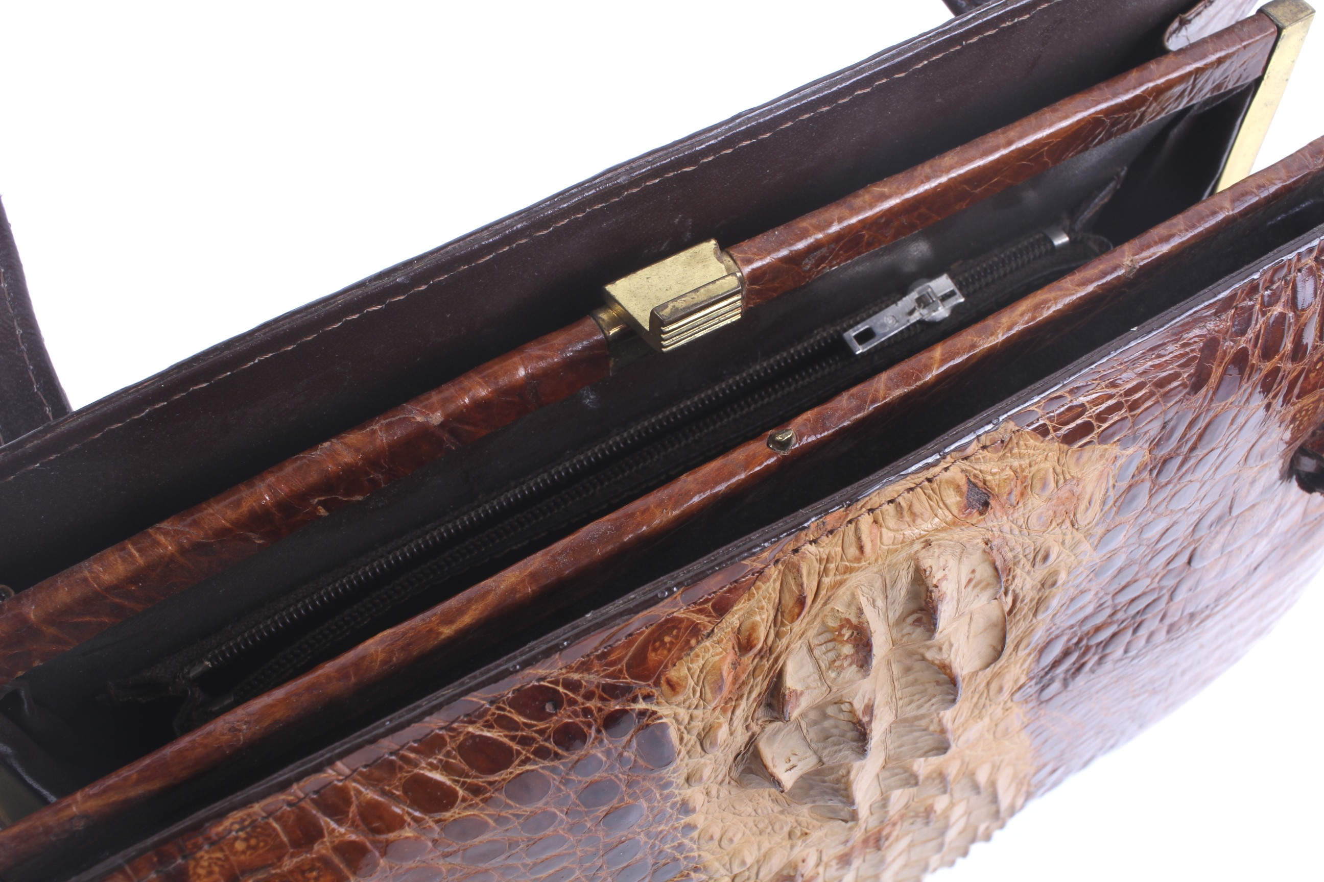 A vintage brown crocodile skin handbag and purse. - Image 3 of 3