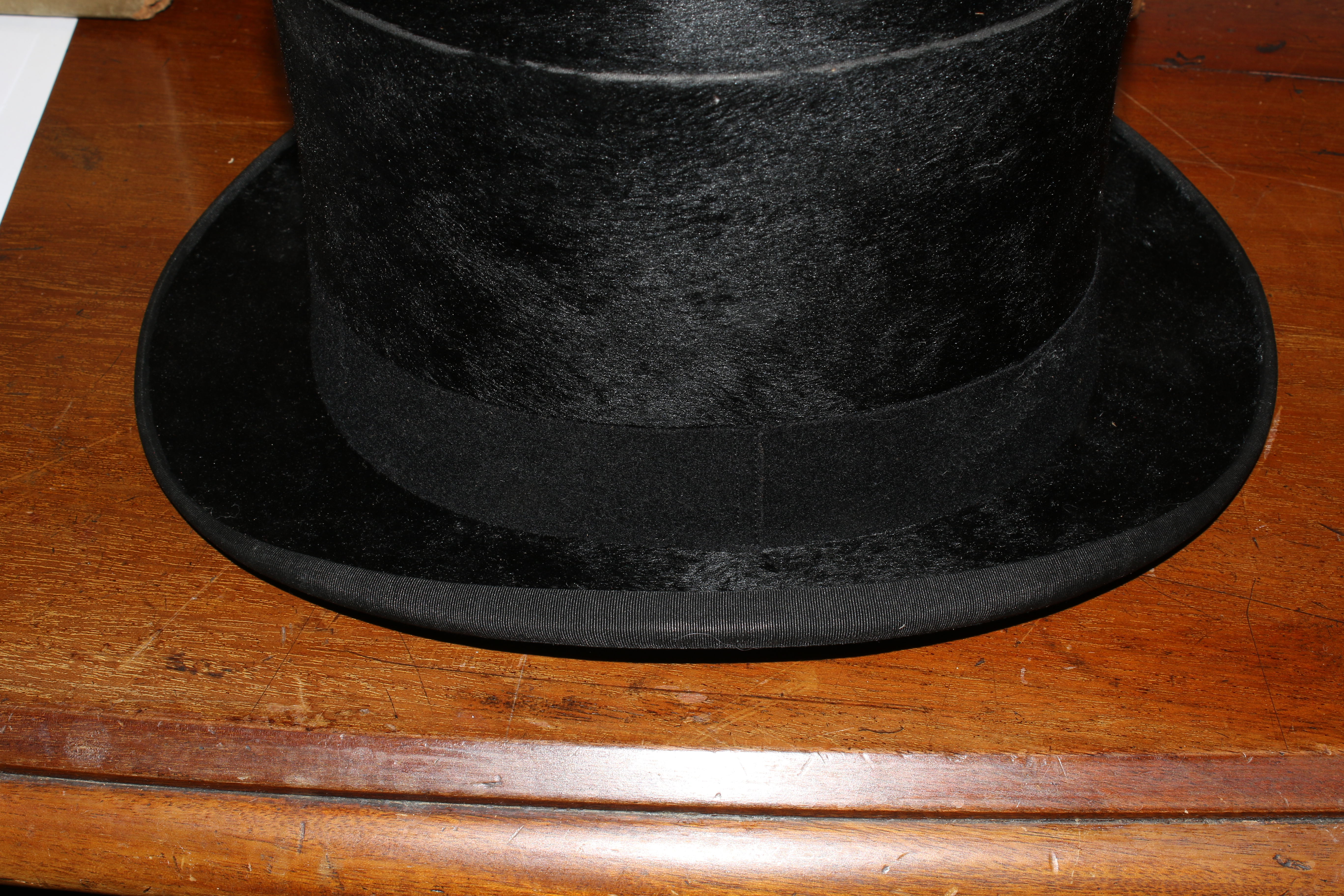 Three Austin Reed vintage top hats. - Image 10 of 13