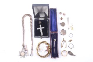 A small collection of Victorian and later jewellery.