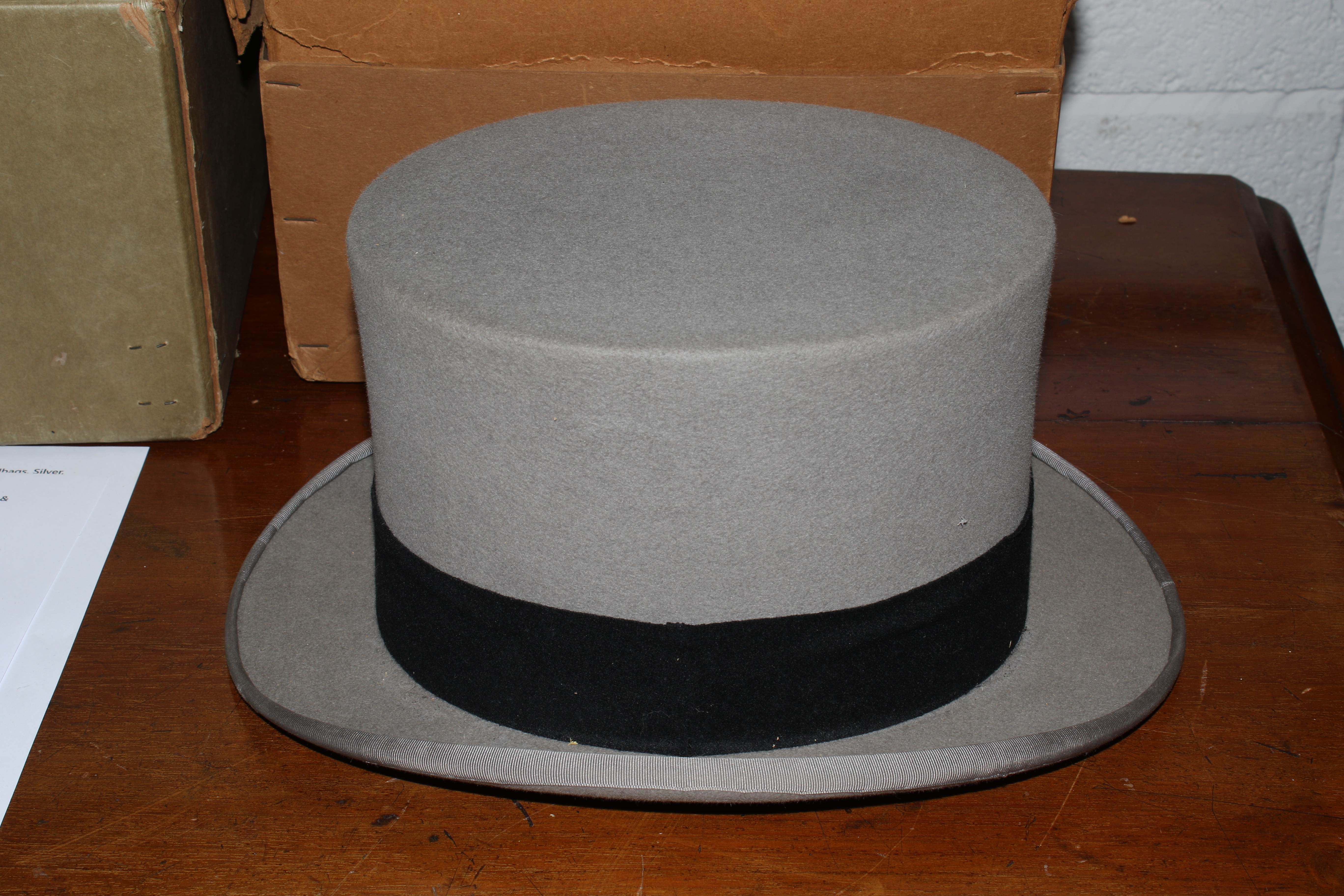Three Austin Reed vintage top hats. - Image 13 of 13