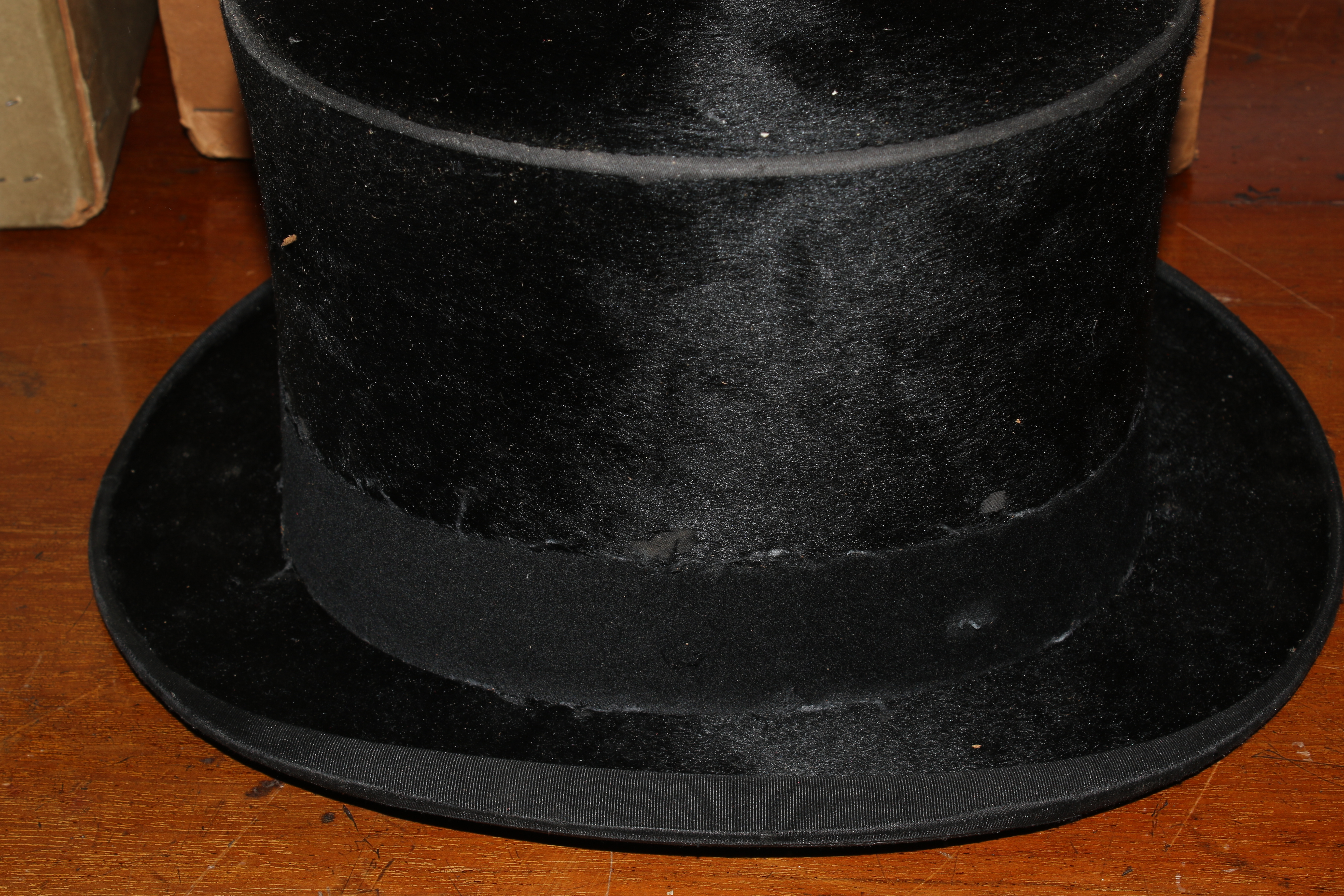 Three Austin Reed vintage top hats. - Image 8 of 13