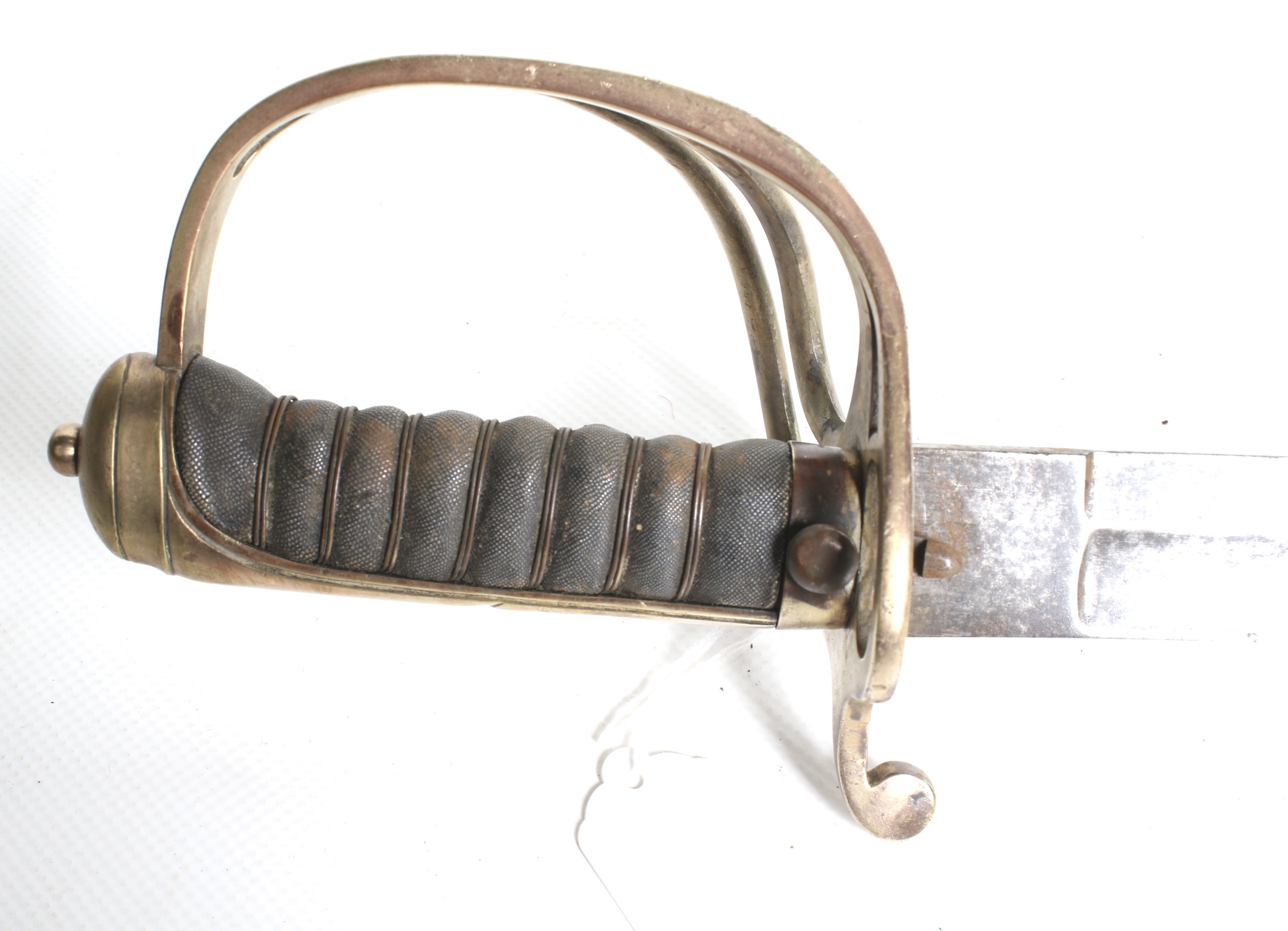 A 19th century British 1821 pattern light cavalry sword. Stamped '11' to underside of the hilt. - Image 3 of 3