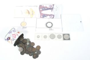 A group of assorted coins.