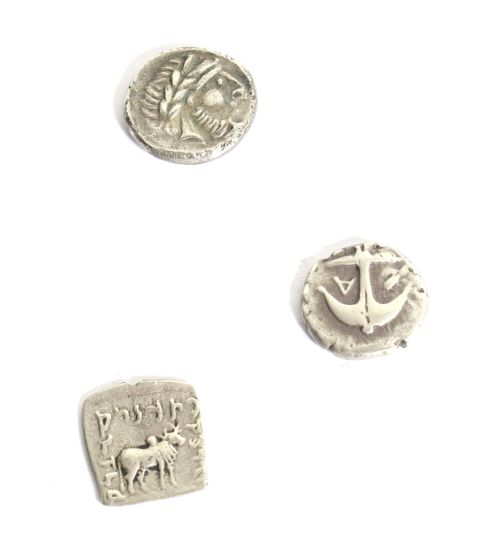 A group ot three Ancient Greek coins. - Image 2 of 2